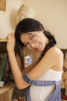 被全班轮奸